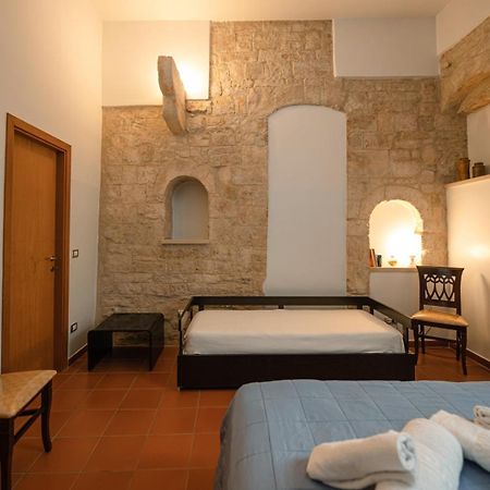 La Piccola Torre Hotel Bisceglie Buitenkant foto