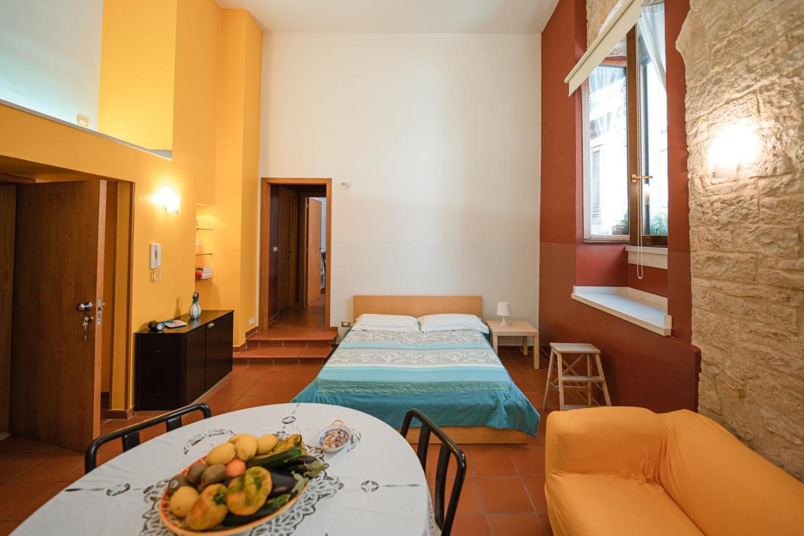 La Piccola Torre Hotel Bisceglie Buitenkant foto